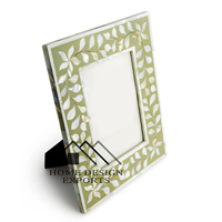 Cadre photo moderne de luxe en incrustation d'os pour la décoration de table, cadre photo sculpté à la main avec des bandes blanches