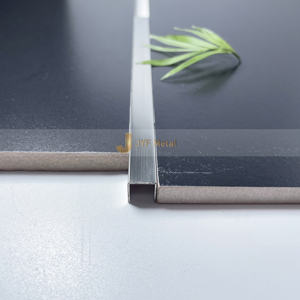 รางเหล็กสแตนเลสทรงยู รุ่น EX295 ผลิตตามสั่ง ทันสมัย ทนทาน พร้อมการรับประกัน 5 ปี สำหรับงานตกแต่งภายใน - Product Image 1