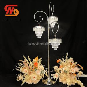 Support de chandelier doré lisse, lampes de chemin de mariage en fer forgé électroplaqué, éclairage de chemin, décoration de passerelle - Product Image 2
