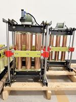 Régulateur de tension automatique triphasé à colonne en cuivre SBW, haute précision pour laser/CNC