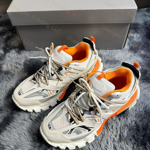 Zapatillas Deportivas de Lujo Balenciaga, Diseño Ligero, Alta Calidad, Tendencia de Moda, Modelo Runner Track 3.0, Parte Superior de Cuero Genuino, Cierre de Cremallera - Product Image 1