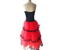 Nouveau costume de ballet de robe longue de ballet en velours noir et tulle rouge de style espagnol. Nouveau -- 31