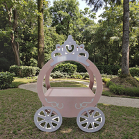 Chariot de repas personnalisé Chariot de présentation de fleurs et de desserts Chariot de décoration de mariage pour fête en plein air