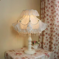 Lampe de bureau LED créative contemporaine pour une décoration chaleureuse et romantique, lampe de chevet pour chambre de princesse