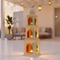 Lanterne à bougies marocaine à 3 niveaux en verre coloré et métal doré avec croissant de lune, pour la décoration de la maison et les mariages, collection Ramadan 2027