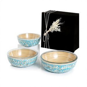 Bol de service en bois et verre avec ensemble de trois bols à chocolat de tailles différentes, prix de gros - Product Image 1