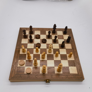 مجموعة شطرنج خشبية فاخرة حديثة للديكور، تصميم أوروبي قابل للطي، لعبة عائلية بأرقام، قطع مغناطيسية - Product Image 6