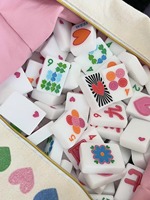 Jeu de Mahjong Américain Floral Happy Love, Tuiles de Mahjong en Acrylique Colorées Cœur et Fleur, Cadeau d'Anniversaire pour Femme