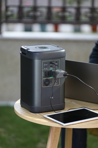 Xách tay 1000W LiFePO4 Pin Trạm điện cho EV sao lưu năng lượng mặt trời Máy phát điện Bảng điều khiển thiết lập với MPPT điều khiển và đèn pin - Product Image 5