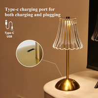 Lampe de Table LED Créative Sans Fil Rechargeable, Design Luxe Moderne pour Restaurant, Lampe de Bureau Portable et Romantique pour Dîner