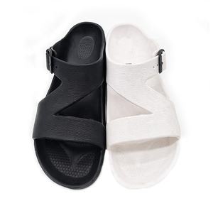 ¡Novedad de 2024! Zapatillas deslizantes de colores con logotipo personalizado para <span class=keywords><strong>mujer</strong></span>, sandalias sexis con <span class=keywords><strong>plataforma</strong></span> para <span class=keywords><strong>mujer</strong></span>, zapatos para interiores y exteriores para el hogar - Product Image 1