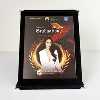 Plaque verticale en velours noir bleu Plaque de certificat en velours pliable avec plaque en or MH-MJ0142