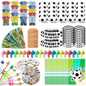 Pulseras de Fútbol, Llaveros de Pelota de Espuma, Pajitas, Silbato, Bolsas de Regalo, Pegatinas de Tatuajes, Juguetes de Laberinto para Fiestas de Fútbol - Product Image 1