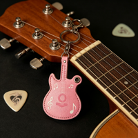 Porte-clés étui pour plectres de guitare en cuir PU, dégradé de couleurs, en forme de guitare, avec housse de protection anti-perte pour traceur GPS