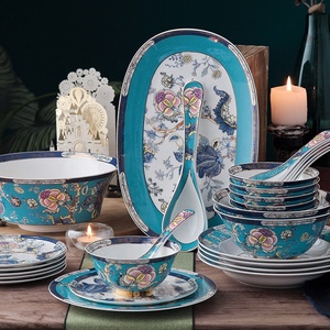 ชุดจานเซรามิกสุดหรู ชุดอาหารค่ำ ชุดภาชนะบนโต๊ะอาหาร ระดับไฮเอนด์ สไตล์ยุโรป หรูหรา ทำจากโบนไชน่า ดีไซน์มินิมอล - Product Image 3