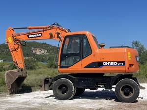 Excavatrice sur pneus d'occasion DOOSAN DH150W-7 Modèle 2018, godet de 0,75 m, moteur de 96 kW, pompe, moteur électrique, poids opérationnel de 15 000 kg, pour rapport. - Product Image 2