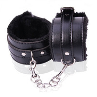 Esposas de felpa peludas, esposas de mano sexuales de cuero, juguetes eróticos para adultos, dispositivos de grillete de sujeción Bdsm, esposas de Bondage SM, equipo de Bondage