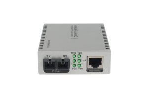 Convertisseur de média fibre optique Gigabit 2 ports 10/100/1000M RJ45 vers double port monomode 1110-SCX-O - Product Image 3