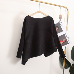 Irregular Design Women's Casual <b>Tops</b> High Quality Miyake Pleated T-Shirt Plus Size Breathable Eco-Friendly Anti-Pilling - Product Image 6