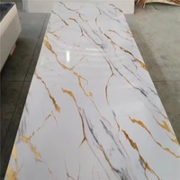 Panneau mural en PVC imperméable et ignifuge, panneau en plastique à emboîtement pour la décoration moderne des salles de bain d'hôtels, taille personnalisée disponible