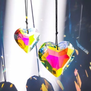 Prisma a forma di cuore in cristallo AB acchiappasole per finestre acchiappasogni cristalli decorazioni pendenti arcobaleno creatore di ornamenti natalizi - Product Image 5