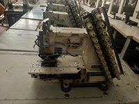Machine à coudre industrielle à points de chaînette multi-aiguilles à grande vitesse Siruba VC008 d'occasion
