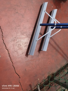 Tennis Court Surfaces Natural Clay Aluminum <b>Squeegee</b> Trowel - Product Image 3