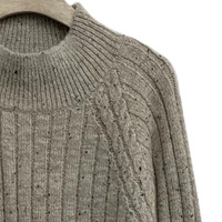 Pull court à col montant côtelé vertical mélangeé à pois pour femme, en fil fin moucheté, avec accent câblé raglan, coupe ajustée