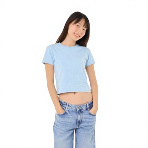 T-shirt court personnalisé avec logo, 100 % coton peigné 40, 210 g/m², coupe ajustée pour femme, impression sérigraphique, faible MOQ, fabriqué en Thaïlande - Product Image 1