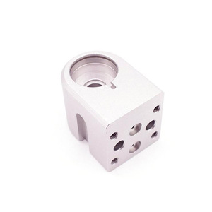 Servicio de Mecanizado CNC de Piezas de Aluminio Personalizadas para Bicicletas y Motocicletas, Fabricación en Fábrica - Product Image 3