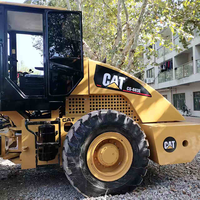 Offre Spéciale : Rouleau compresseur d'occasion Caterpillar CS-683E, équipement de compactage robuste pour projets routiers