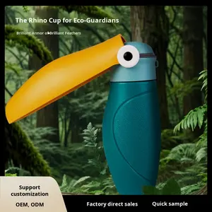 Dispensador de agua portátil para mascotas de gran capacidad, nueva taza de agua de silicona y plástico para perros para interior y exterior, caja de viaje empaquetada - Product Image 2