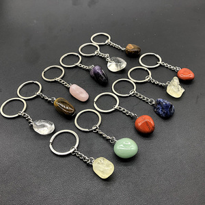 Crystal Keychain Natural Stone Key Gift for Women Wen Irregular Crystal Original Stone Pendant Keychain