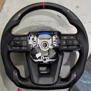 Volant en fibre de carbone Pièces automobiles pour <span class=keywords><strong>Toyota</strong></span> <span class=keywords><strong>GR</strong></span> Land Cruiser LC300 LC200 Prado LC79 LC70 LC76 LC150 - Product Image 3