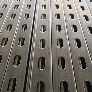 Profilés en C en acier inoxydable SS316/SS304 41x41 41x21 41x52 pour l'installation de cadres solaires - Product Image 3