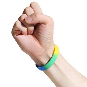 Pulseras de Silicona Personalizadas del Fabricante, Crea tus Propias Pulseras Promocionales de Goma con Mensaje o Logotipo - Product Image 4