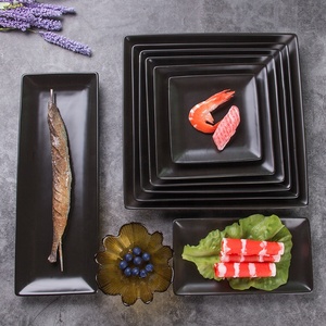 Assiette <span class=keywords><strong>rectangulaire</strong></span> carrée en céramique noire de 5/6.5/7.5/8.5/9/9/11/13 pouces ensemble de <span class=keywords><strong>vaisselle</strong></span> écologique de nourriture occidentale pour steak de boeuf - Product Image 1