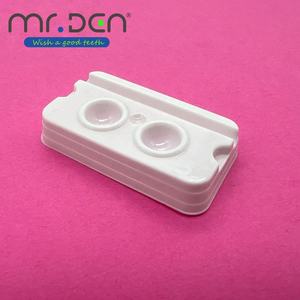 Mr.Den Pink 2/4 pozzetti dentale monouso <span class=keywords><strong>Dappen</strong></span> piatto di miscelazione usa e getta Tatoo inchiostro vassoio monouso ecologico piatto di miscelazione - Product Image 4