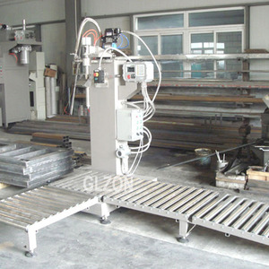 Machine de remplissage de liquides décolorants acides, machine de remplissage de nettoyants WC anti-corrosion, équipement d'emballage de liquides chimiques industriels - Product Image 3