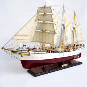 Maquette de bateau à voile en bois Mercator - Décoration nautique européenne peinte pour la maison 84/95L X 15/24W X 63H cm - Product Image 1