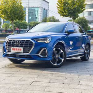 Le nouveau et d'occasion Aud-i <span class=keywords><strong>Q3</strong></span> 2025 Version quattro <span class=keywords><strong>35</strong></span> <span class=keywords><strong>TFSI</strong></span> Sport Dynamic Model Fuel Suv de la marque allemande est disponible à la vente - Product Image 1