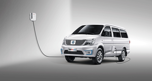 2024 nuova auto elettrica <span class=keywords><strong>9</strong></span> <span class=keywords><strong>posti</strong></span> grande spazio 400km gamma LHD 7 <span class=keywords><strong>posti</strong></span> cambio automatico MPV per aeroporti - Product Image 3