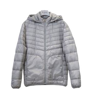 Abrigo <span class=keywords><strong>Wamr</strong></span> de invierno para exteriores personalizado al por mayor, chaquetas de hombre de talla grande con capucha de nailon y logotipo personalizado - Product Image 1