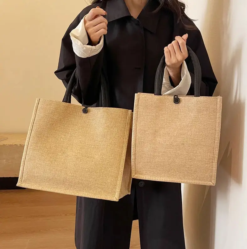 Promotion de gros Emballage en coton écologique réutilisable avec logo personnalisé Sacs de jute en toile de jute pour femmes pour le shopping cadeau