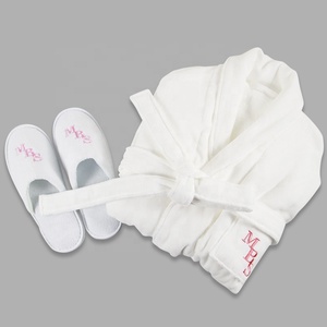 Ury <span class=keywords><strong>Peignoir</strong></span> <span class=keywords><strong>de</strong></span> douche blanc avec logo brodé personnalisé <span class=keywords><strong>de</strong></span> haute qualité pour hôtel - Product Image 4