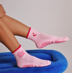 <span class=keywords><strong>Chaussettes</strong></span> de sport pour femmes de haute qualité OEM avec logo personnalisé, caractéristiques antidérapantes positionnées sur le corps pour le Pilates, le yoga, l'été - Product Image 2