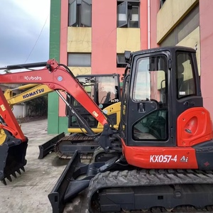 รถขุดขนาดเล็ก Kubota KX057-4 มือสองจากญี่ปุ่น น้ำหนัก 5.5 ตัน ชั่วโมงการทำงานต่ำ เครื่องยนต์ Kubota 35.5kW V2607 - Product Image 1
