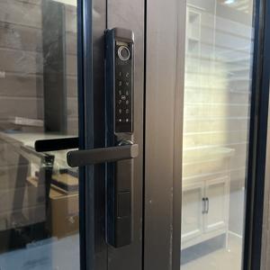 Tracy recommande une petite <span class=keywords><strong>maison</strong></span> de 10 pieds, une chambre et une salle de bain, à bon <span class=keywords><strong>prix</strong></span>, pour le bureau ou la vie personnelle. - Product Image 2