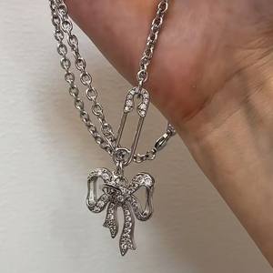 Collier unisexe sportif exquis 2025 Copper Fashion Western Queen Mother Vivienne avec nœud papillon et chaîne en bambou ornée de zircon - Product Image 2