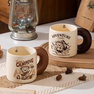 Big Handle Creative Retro Cartoon Teddy Bear 620Ml Breakfast Milk Cup Anime Cup Wholesale Cups Ceramics Mugs Porcelain Mugs - Product Image 2